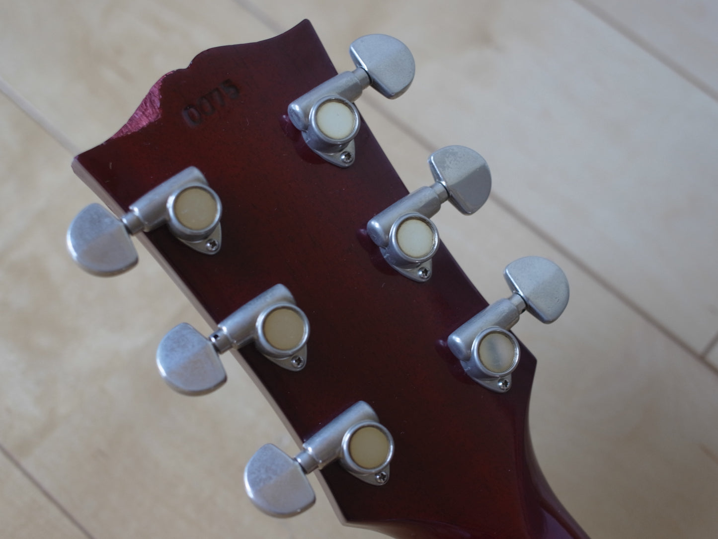 1975 Navigator N-LP in Cherry Sunburst w/ Seymour Duncan Seth Lovers